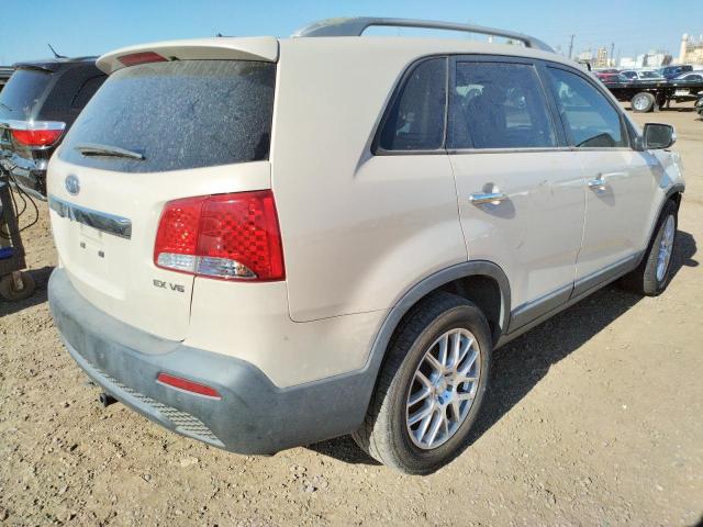 Photo 4 from auction – 2011 KIA SORENTO EX with VIN 5XYKU4A26BG070362