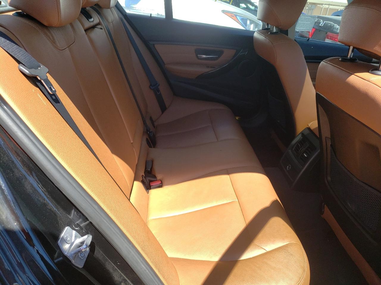 Photo 6 from auction – 2013 BMW 328 I SULE with VIN WBA3C1C52DF437550