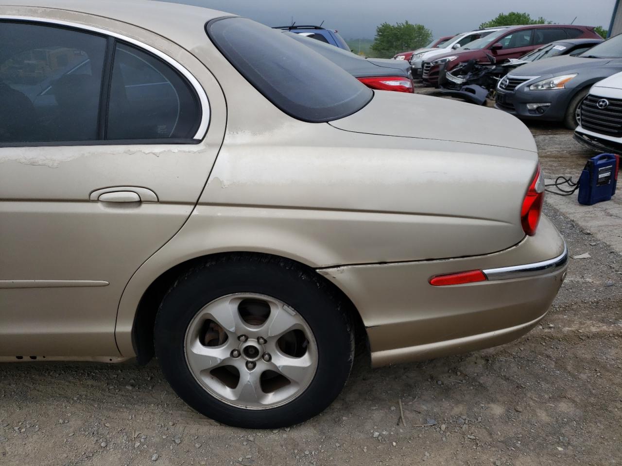 Photo 9 from auction – 2000 JAGUAR S-TYPE with VIN SAJDA01C6YFL43025