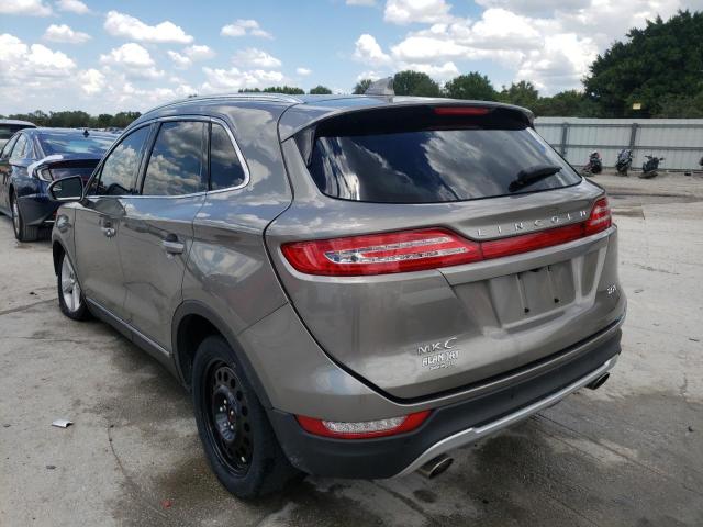 Photo 3 from auction – 2017 LINCOLN MKC PREMIE with VIN 5LMCJ1C93HUL20601