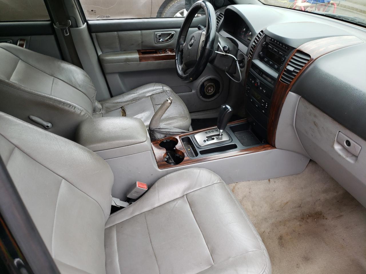 Photo 5 from auction – 2006 KIA SORENTO EX with VIN KNDJC733665508852