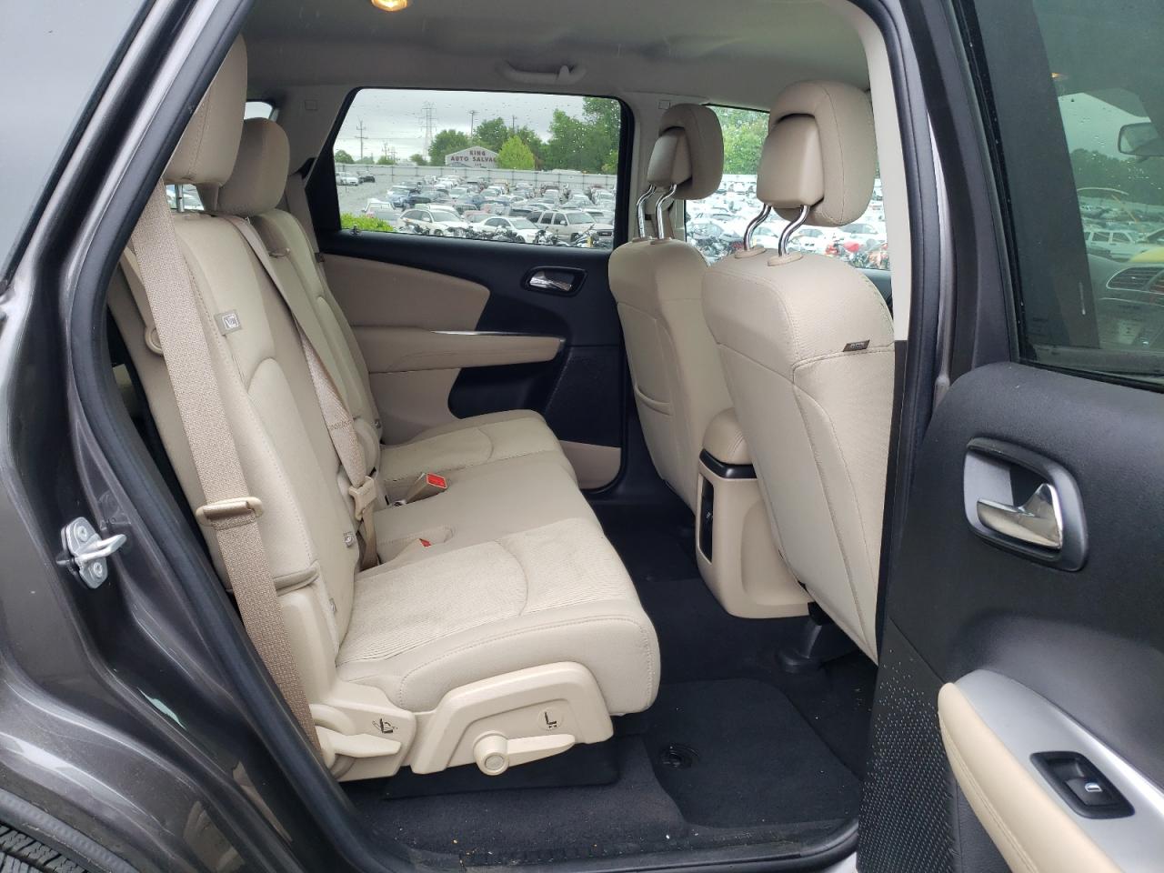 Photo 16 from auction – 2018 DODGE JOURNEY SE with VIN 3C4PDCAB4JT183119