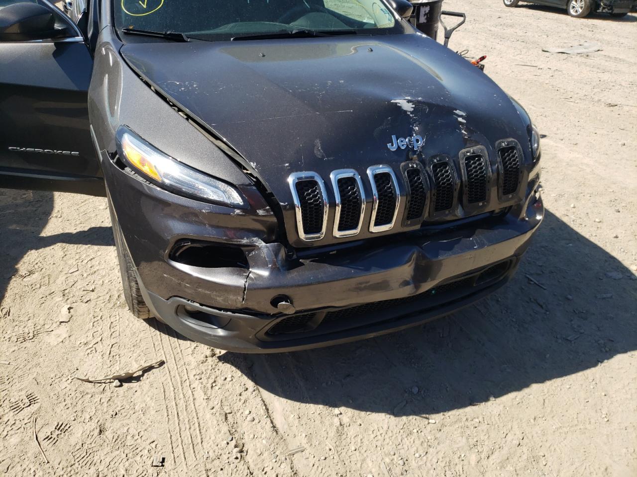Photo 9 from auction – 2014 JEEP CHEROKEE L with VIN 1C4PJMCS3EW200598