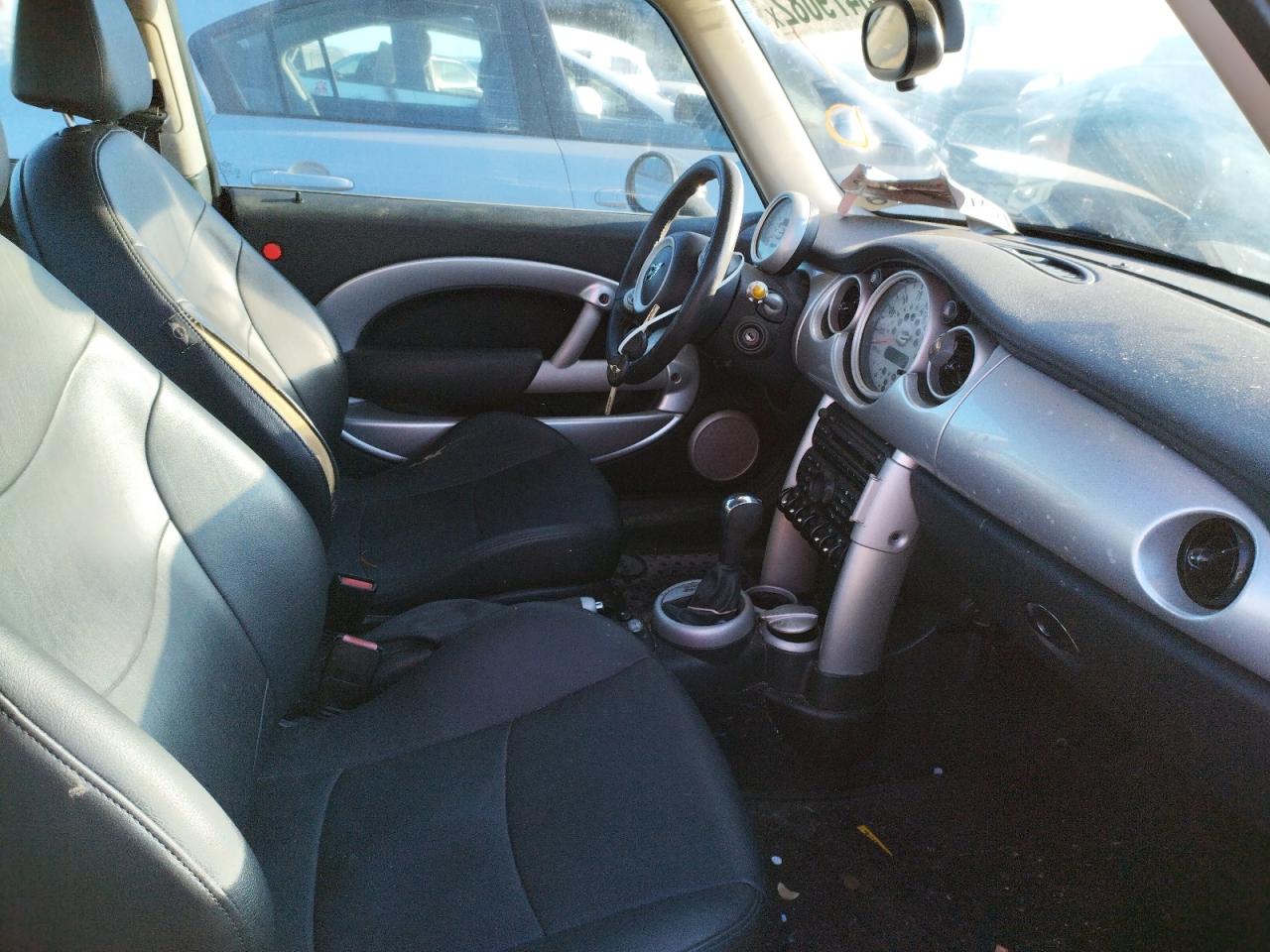 Photo 5 from auction – 2006 MINI COOPER with VIN WMWRC33556TK16339