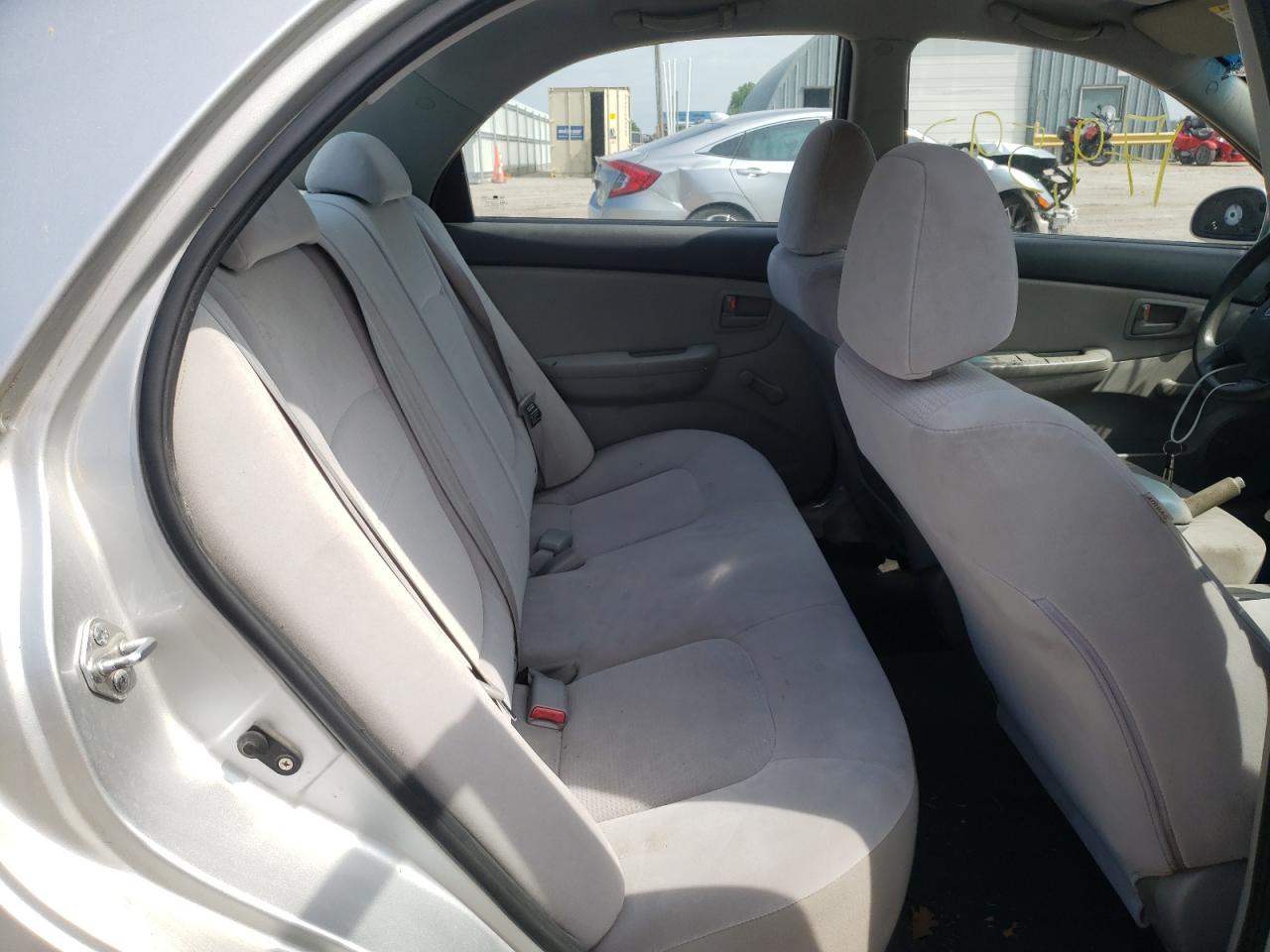 Photo 6 from auction – 2008 KIA SPECTRA EX with VIN KNAFE121485559604