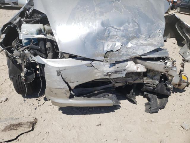 Photo 9 from auction – 2005 TOYOTA PRIUS with VIN JTDKB20U557056788