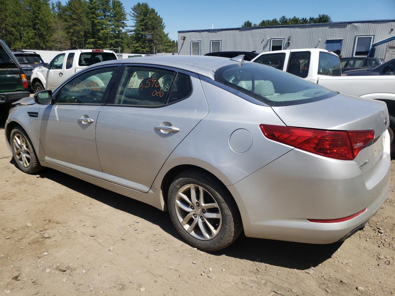 Photo 3 from auction – 2012 KIA OPTIMA LX with VIN 5XXGM4A70CG085320