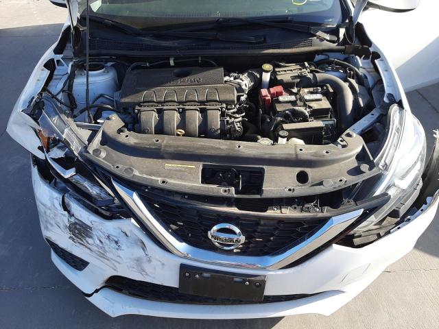 Photo 7 from auction – 2017 NISSAN SENTRA S with VIN 3N1AB7AP7HY304353