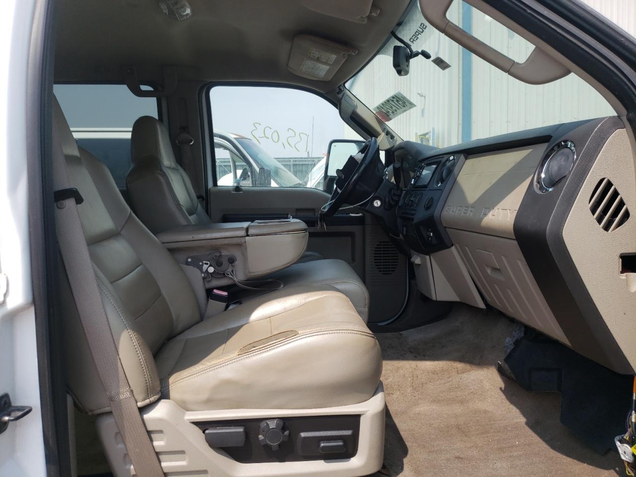 Photo 5 from auction – 2010 FORD F250 SUPER with VIN 1FTSW2BR2AEA37392