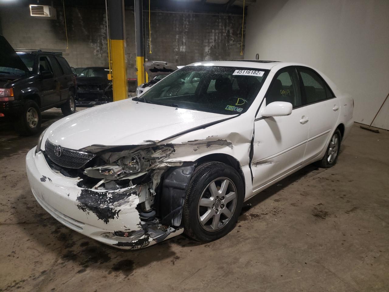 Photo 2 from auction – 2004 TOYOTA CAMRY LE with VIN 4T1BE32K24U267984