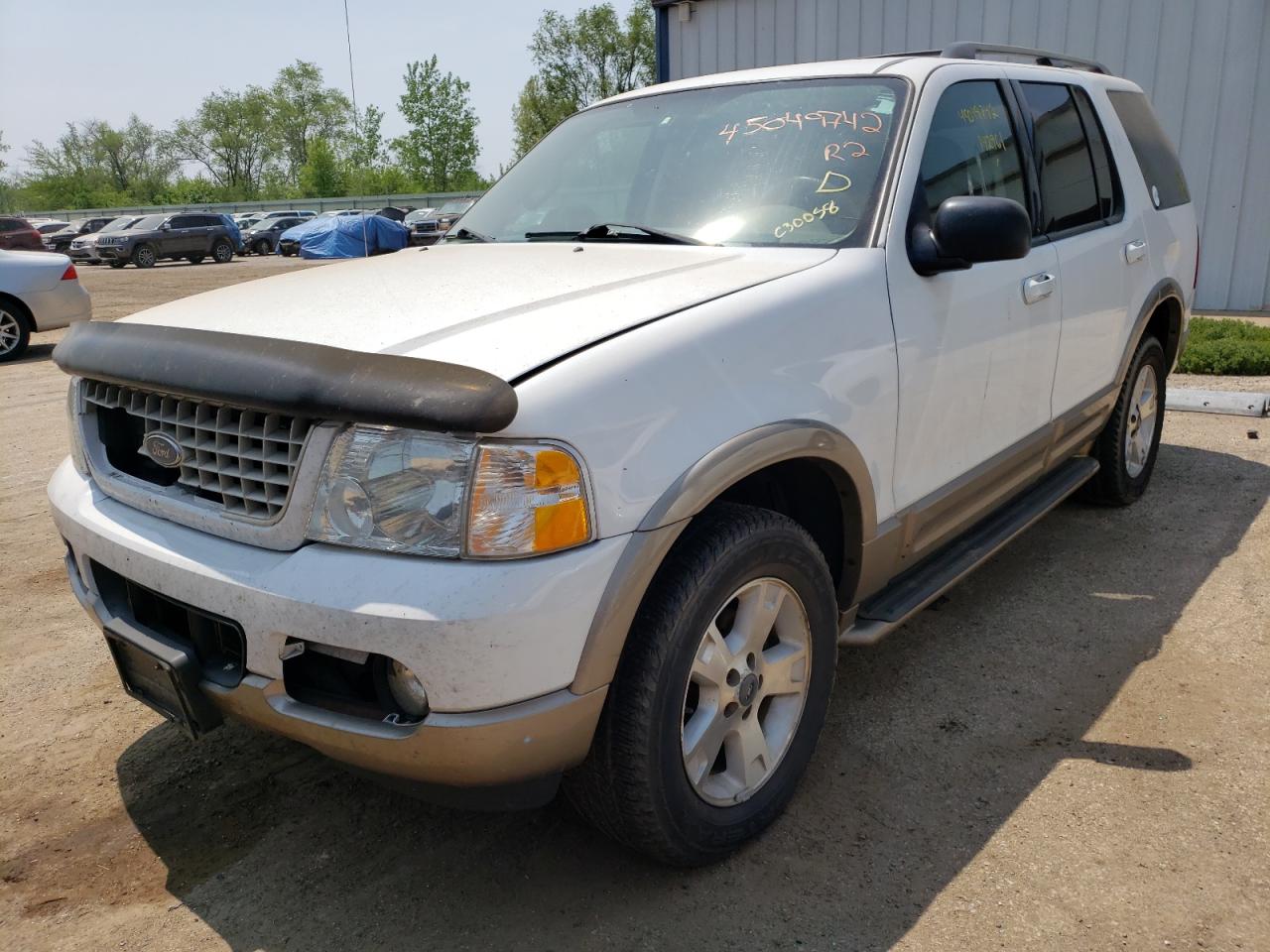 Photo 2 from auction – 2003 FORD EXPLORER with VIN 1FMZU74K53UC30058