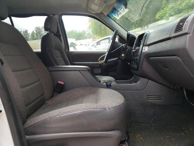 Photo 5 from auction – 2005 FORD EXPLORER X with VIN 1FMZU72K25UB53977