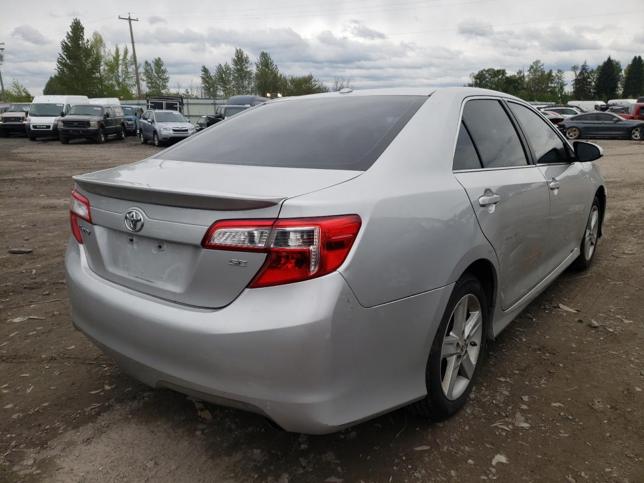 Photo 4 from auction – 2012 TOYOTA CAMRY BASE with VIN 4T1BF1FK1CU041378