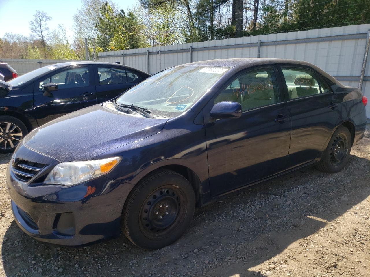 Photo 2 from auction – 2013 TOYOTA COROLLA BA with VIN 2T1BU4EE5DC126262