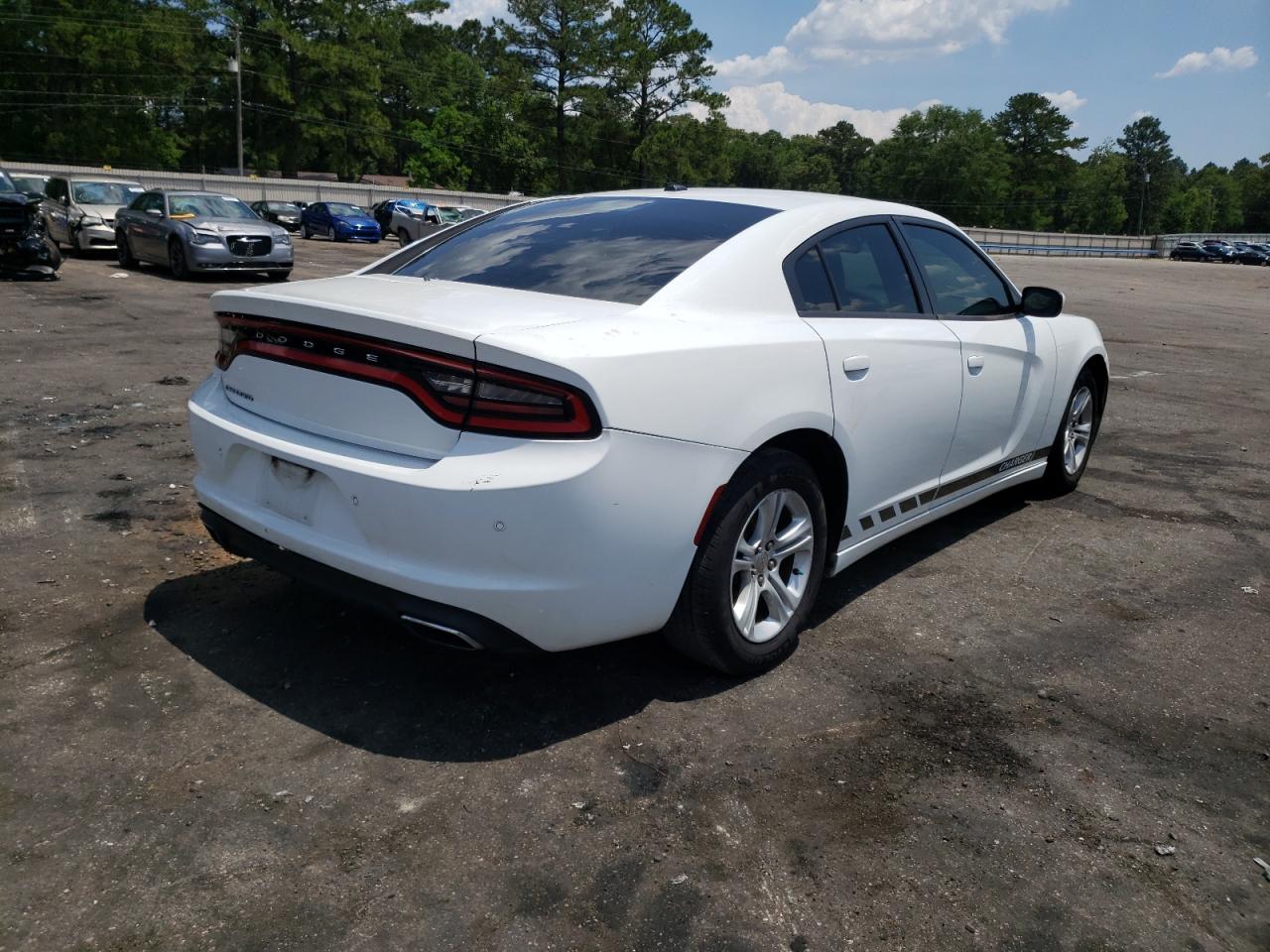Photo 4 from auction – 2015 DODGE CHARGER SE with VIN 2C3CDXBG5FH752225