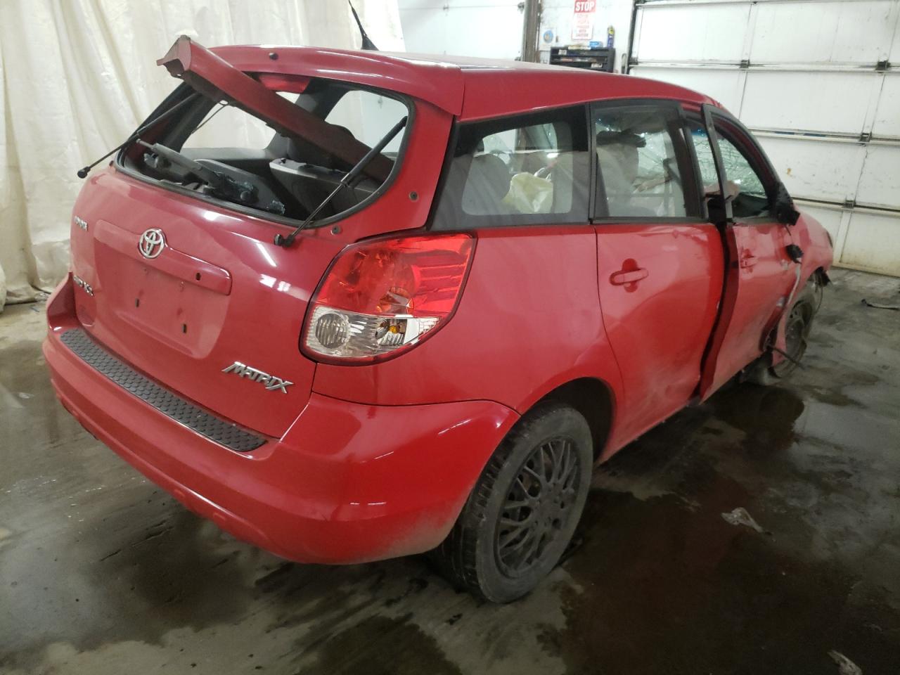 Photo 4 from auction – 2004 TOYOTA MATRIX with VIN 2T1LR32E34C177201