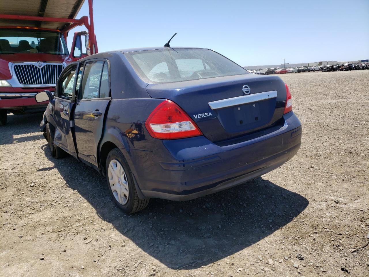 Photo 3 from auction – 2010 NISSAN VERSA S with VIN 3N1BC1AP1AL416373
