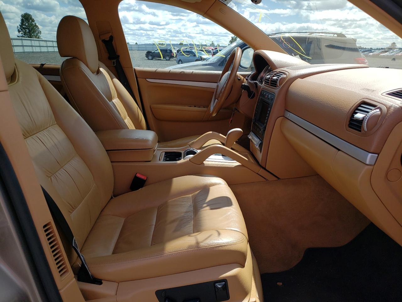 Photo 5 from auction – 2006 PORSCHE CAYENNE S with VIN WP1AB29P76LA60809
