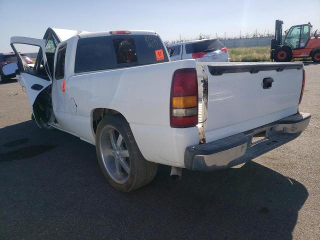 Photo 3 from auction – 2000 CHEVROLET SILVERADO with VIN 2GCEC19VXY1214415