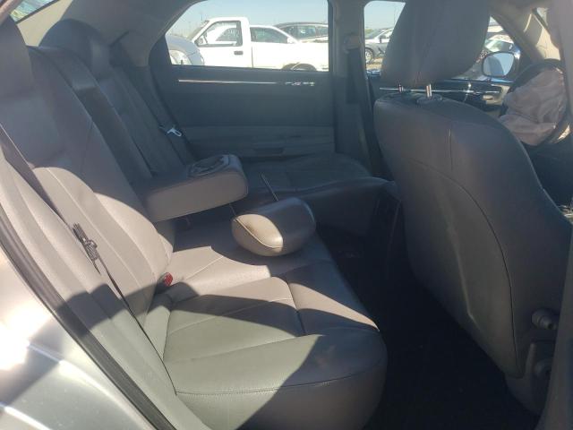 Photo 6 from auction – 2005 CHRYSLER 300 TOURIN with VIN 2C3JA53G65H150421