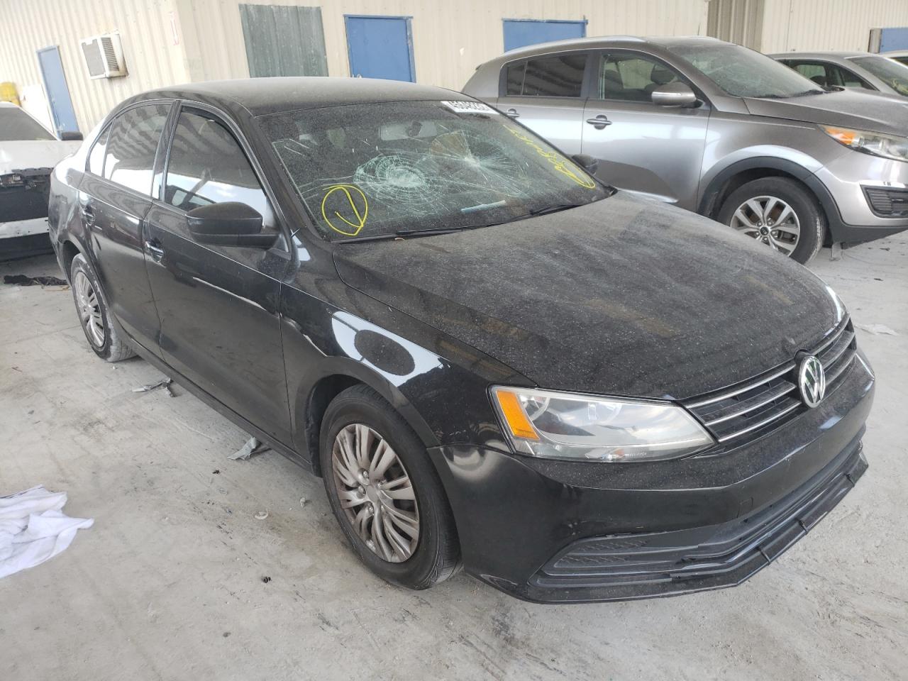 VOLKSWAGEN JETTA BASE 2015 with VIN 3VW2K7AJ3FM403511 - Photo from auction
