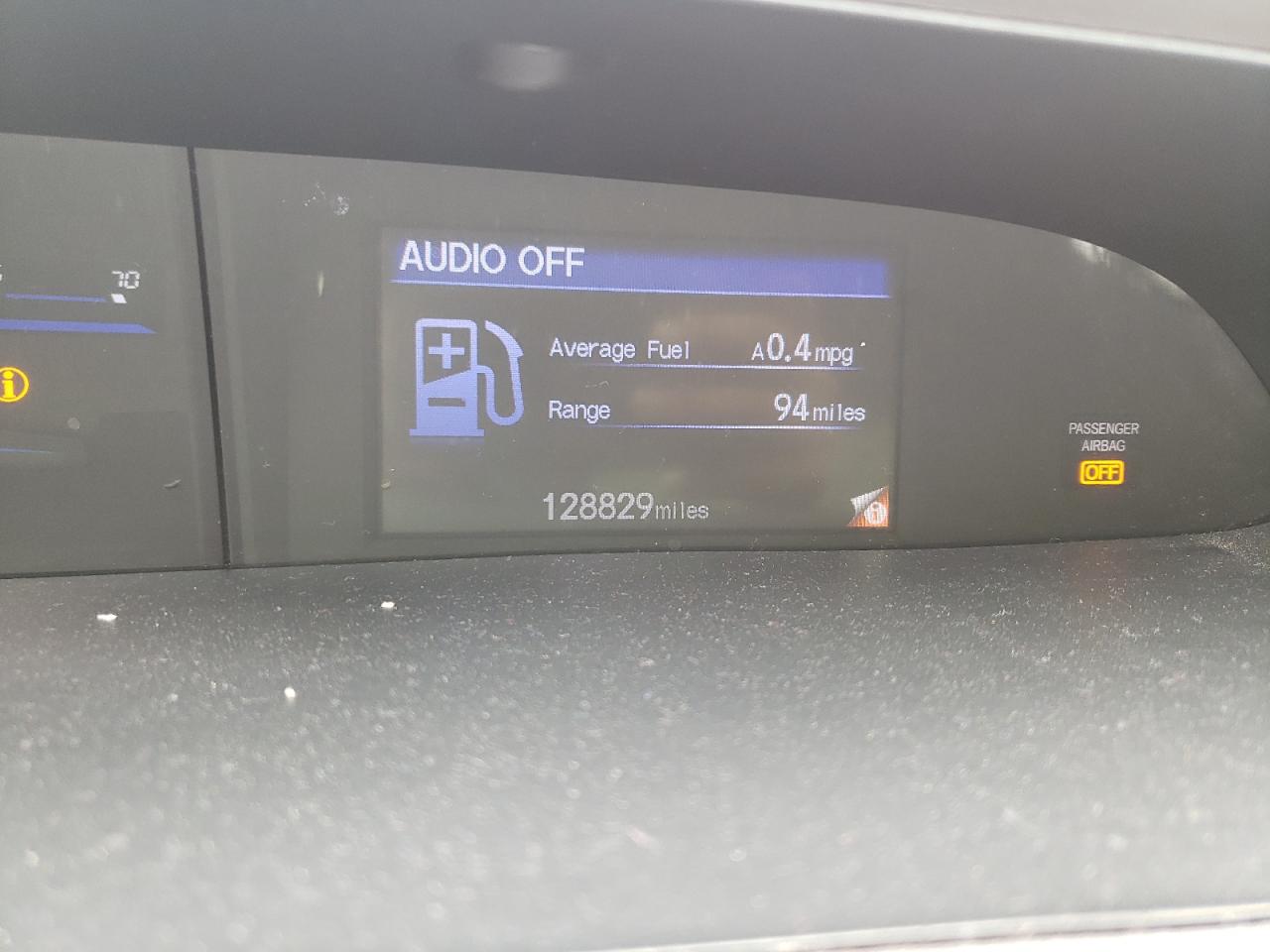 Photo 8 from auction – 2012 HONDA CIVIC LX with VIN 2HGFB2F51CH562087