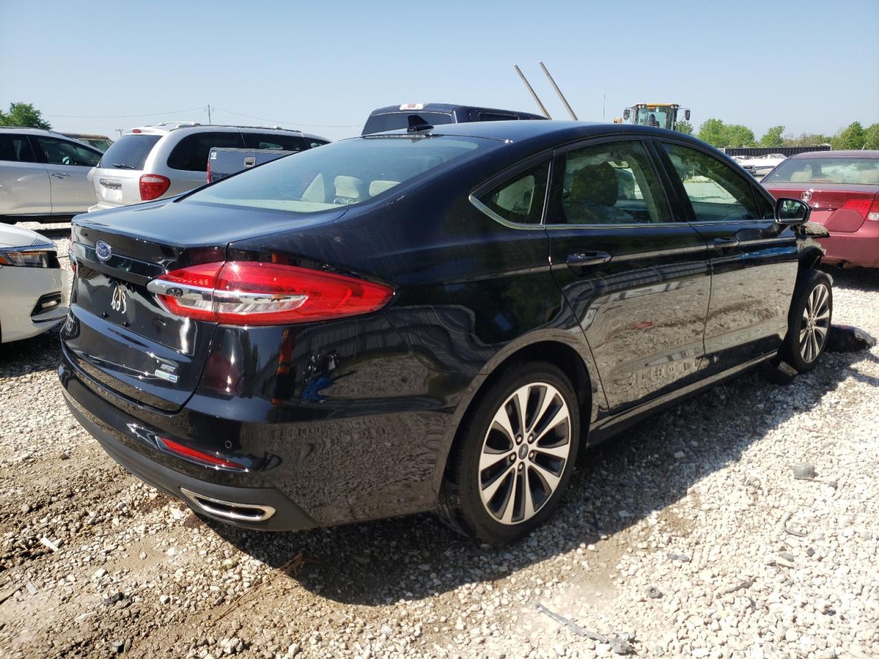 Photo 4 from auction – 2020 FORD FUSION SE with VIN 3FA6P0T97LR129623