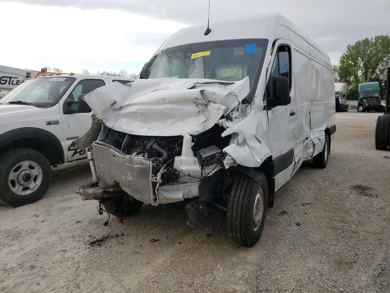 Photo 2 from auction – 2021 MERCEDES-BENZ SPRINTER 2 with VIN W1Y4DCHY1MT064372
