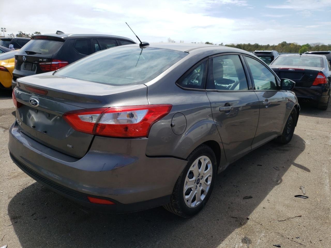 Photo 4 from auction – 2012 FORD FOCUS SE with VIN 1FAHP3F28CL341891