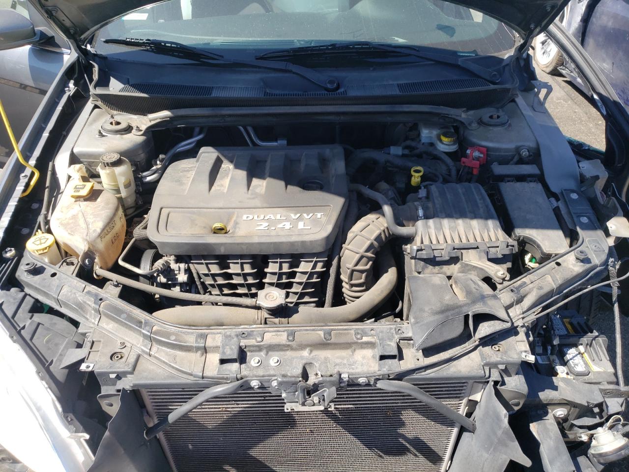 Photo 7 from auction – 2012 CHRYSLER 200 LX with VIN 1C3CCBAB4CN299231