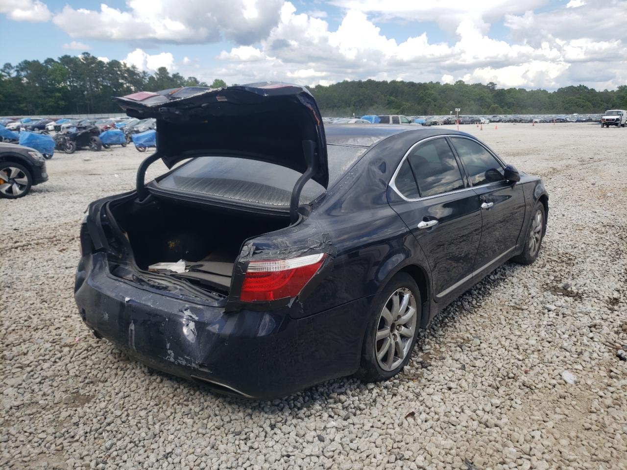 Photo 4 from auction – 2007 LEXUS LS 460 with VIN JTHBL46F975034579