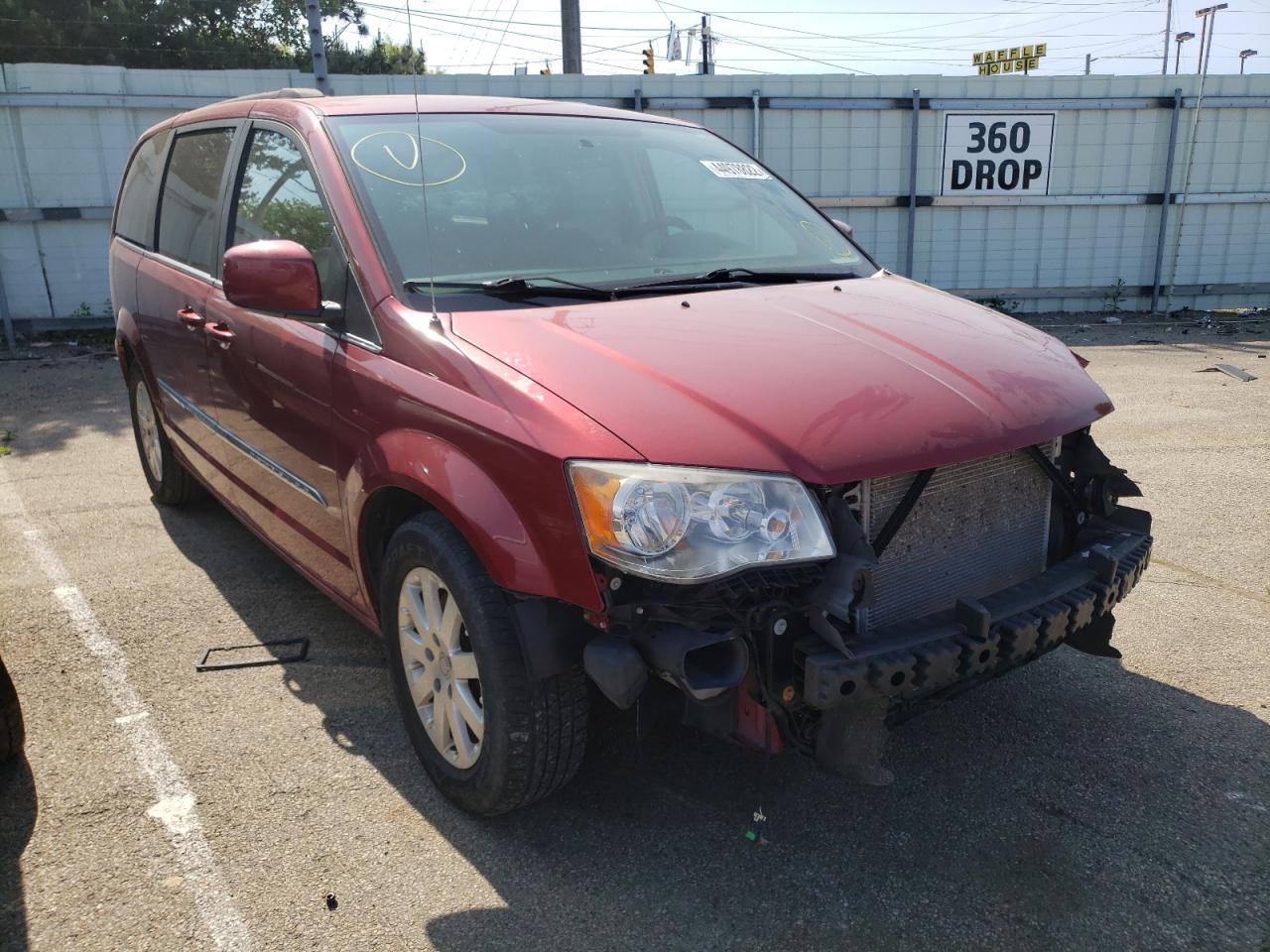 Photo 1 from auction – 2014 CHRYSLER TOWN & COU with VIN 2C4RC1BG0ER439937