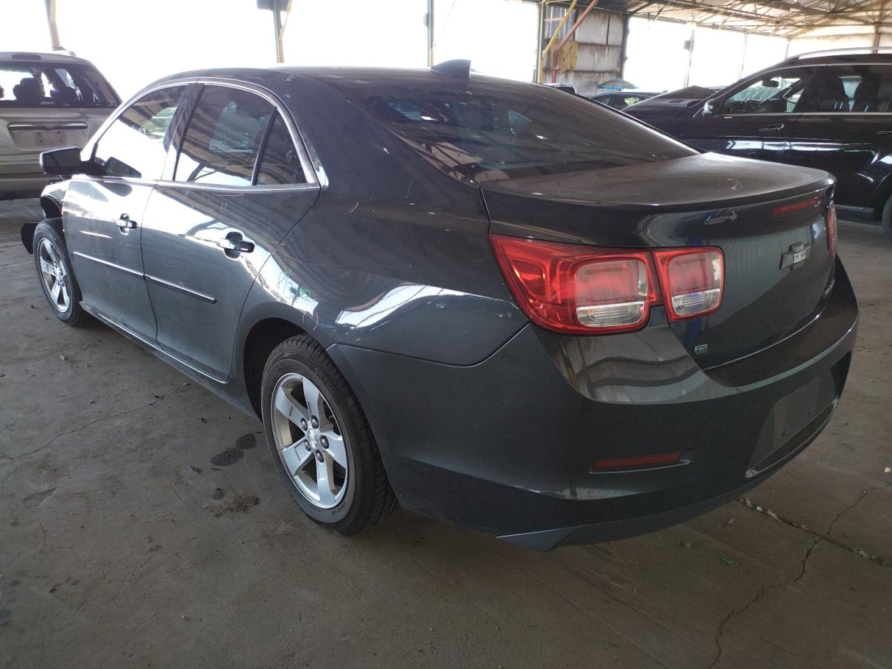 Photo 3 from auction – 2015 CHEVROLET MALIBU LS with VIN 1G11B5SL7FF299567