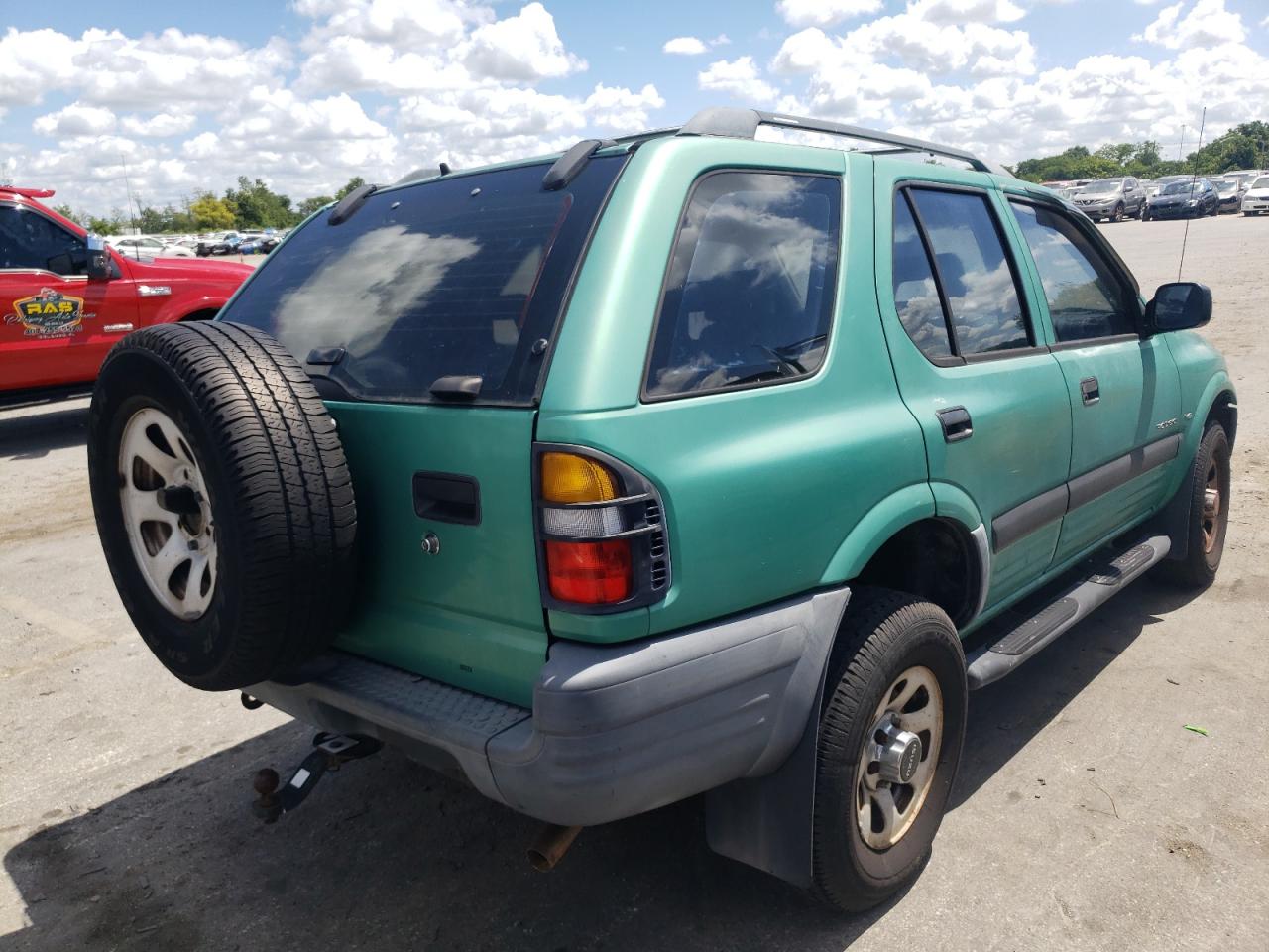 Photo 4 from auction – 1999 ISUZU RODEO S with VIN 4S2CK58W4X4314853