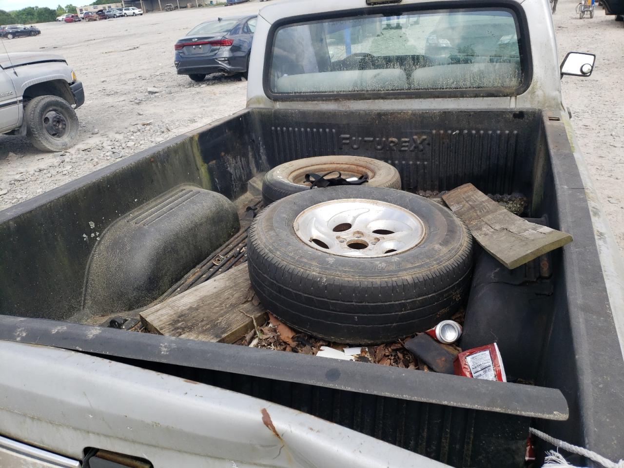 Photo 6 from auction – 1990 FORD RANGER with VIN 1FTCR10A4LUC12205