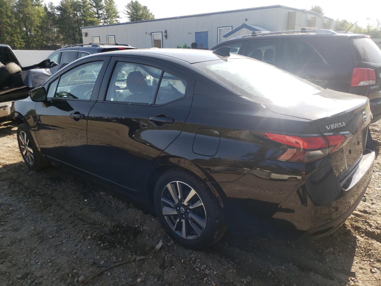 Photo 3 from auction – 2021 NISSAN VERSA SV with VIN 3N1CN8EV1ML851494
