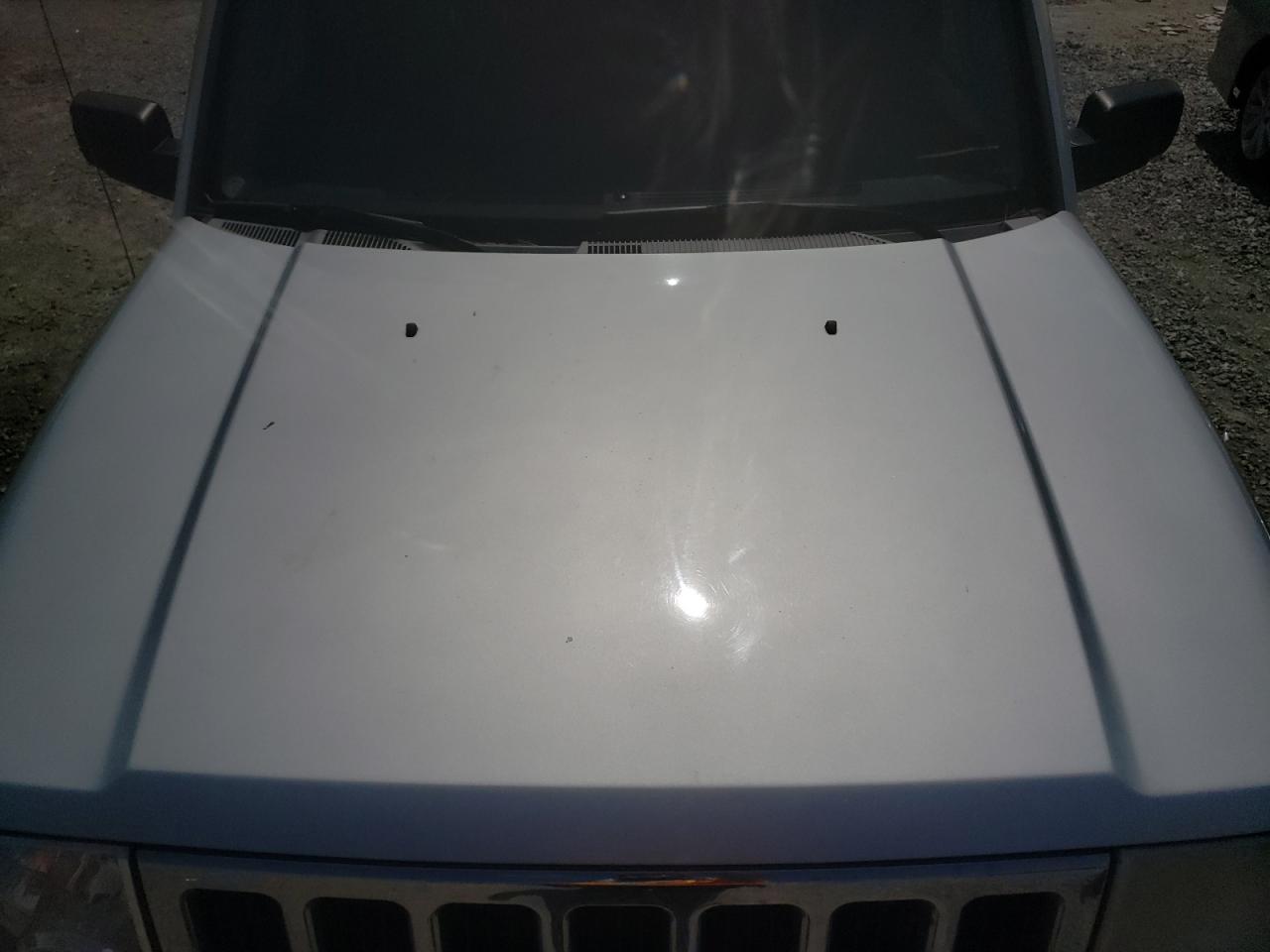 Photo 7 from auction – 2006 JEEP COMMANDER with VIN 1J8HG58206C288734