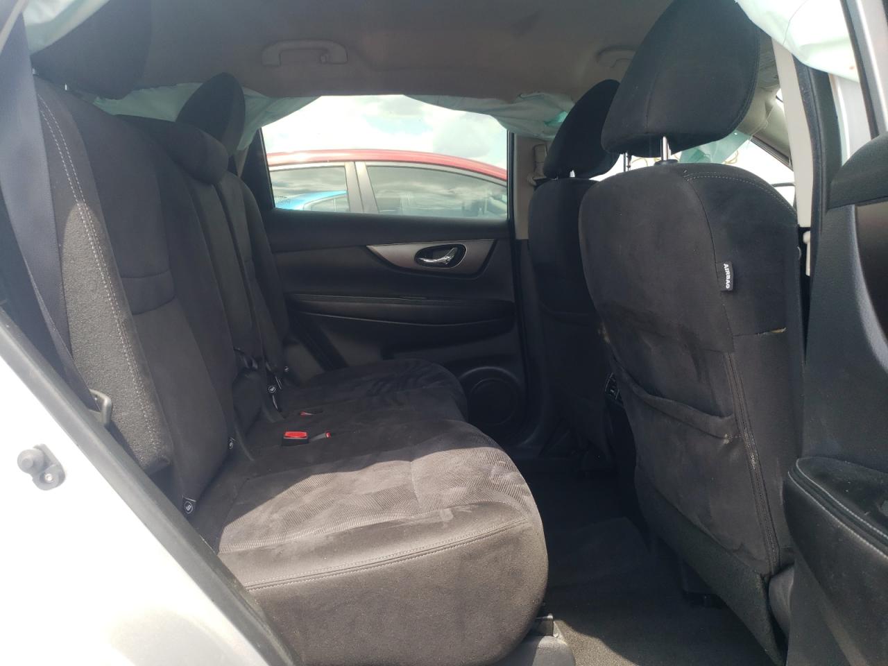 Photo 6 from auction – 2015 NISSAN ROGUE S with VIN KNMAT2MT5FP560494
