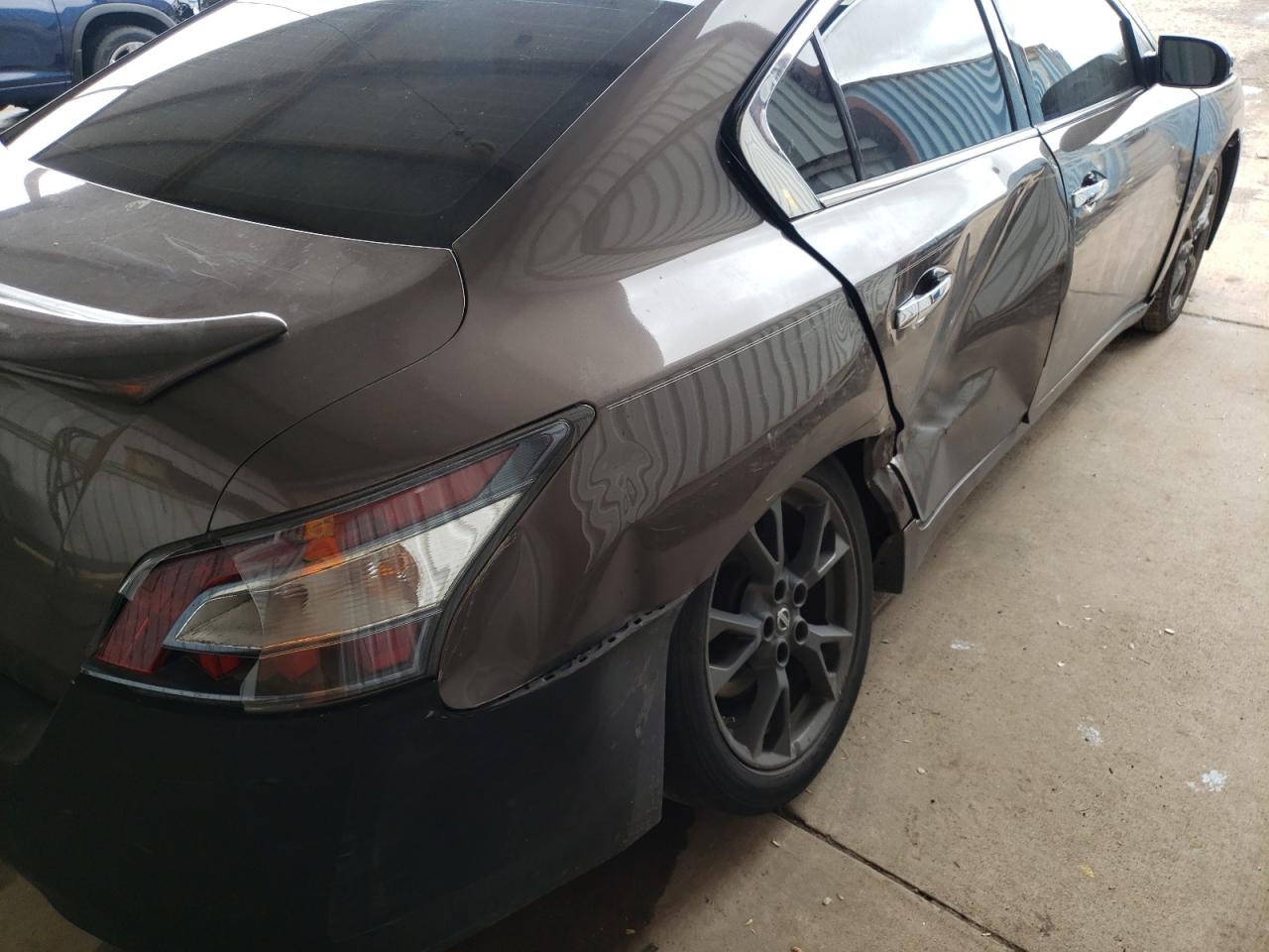 Photo 9 from auction – 2014 NISSAN MAXIMA S with VIN 1N4AA5APXEC468162