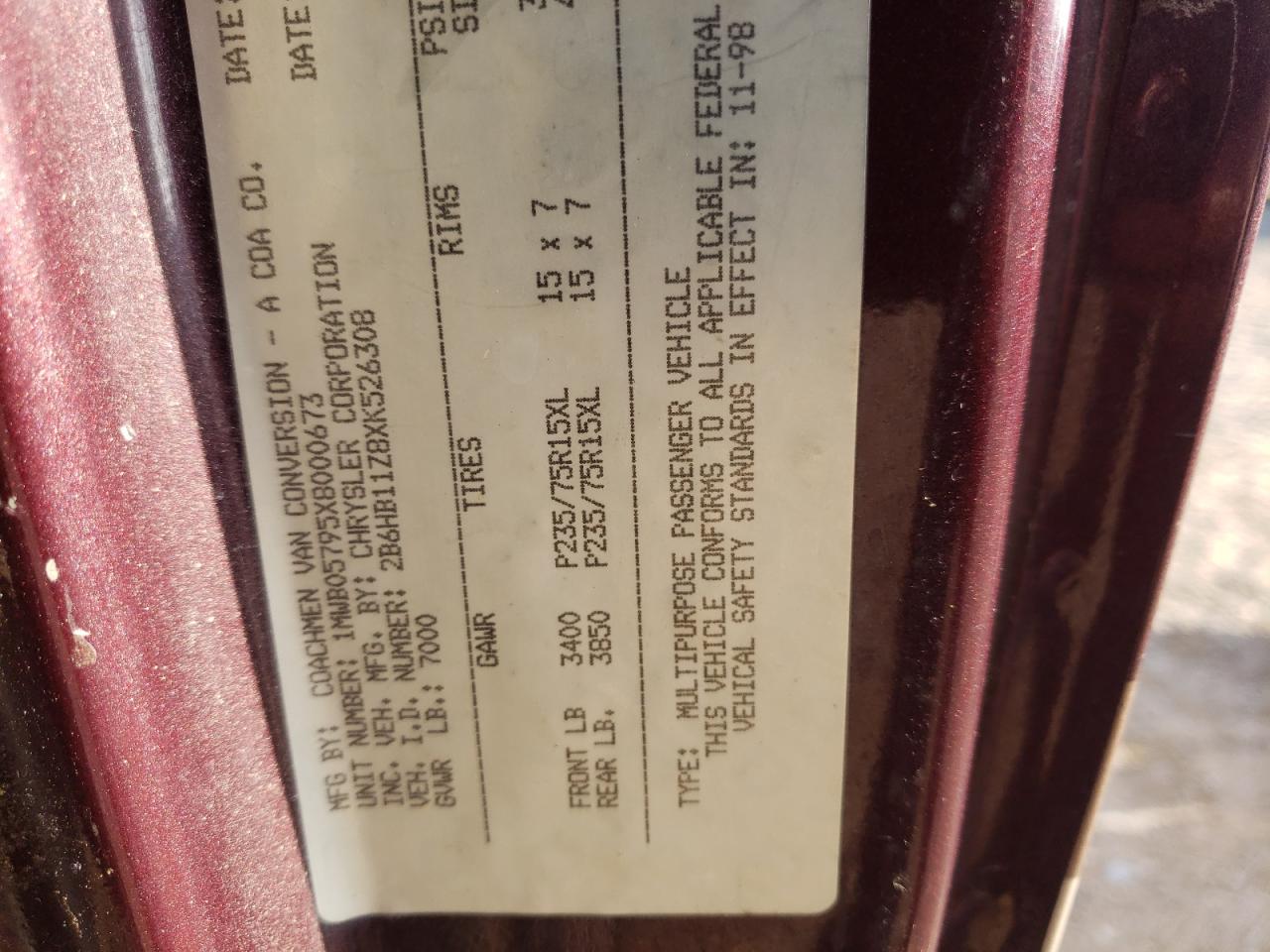 Photo 10 from auction – 1999 DODGE RAM VAN B1 with VIN 2B6HB11Z8XK526308