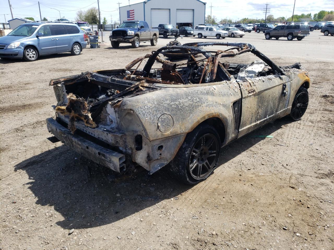Photo 4 from auction – 2003 FORD MUSTANG CO with VIN 1FAFP49Y33F442932