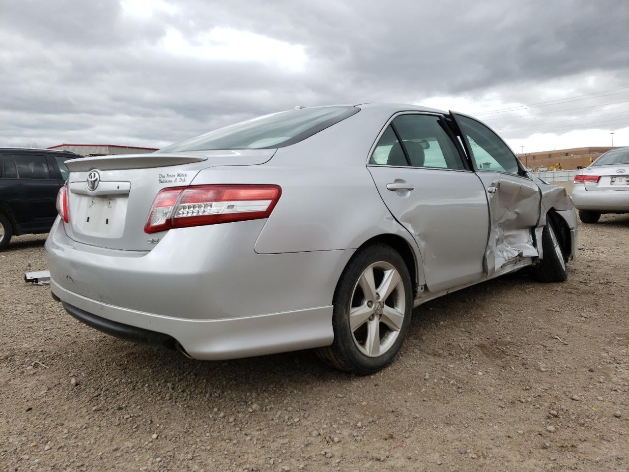 Photo 4 from auction – 2010 TOYOTA CAMRY BASE with VIN 4T1BF3EKXAU023617