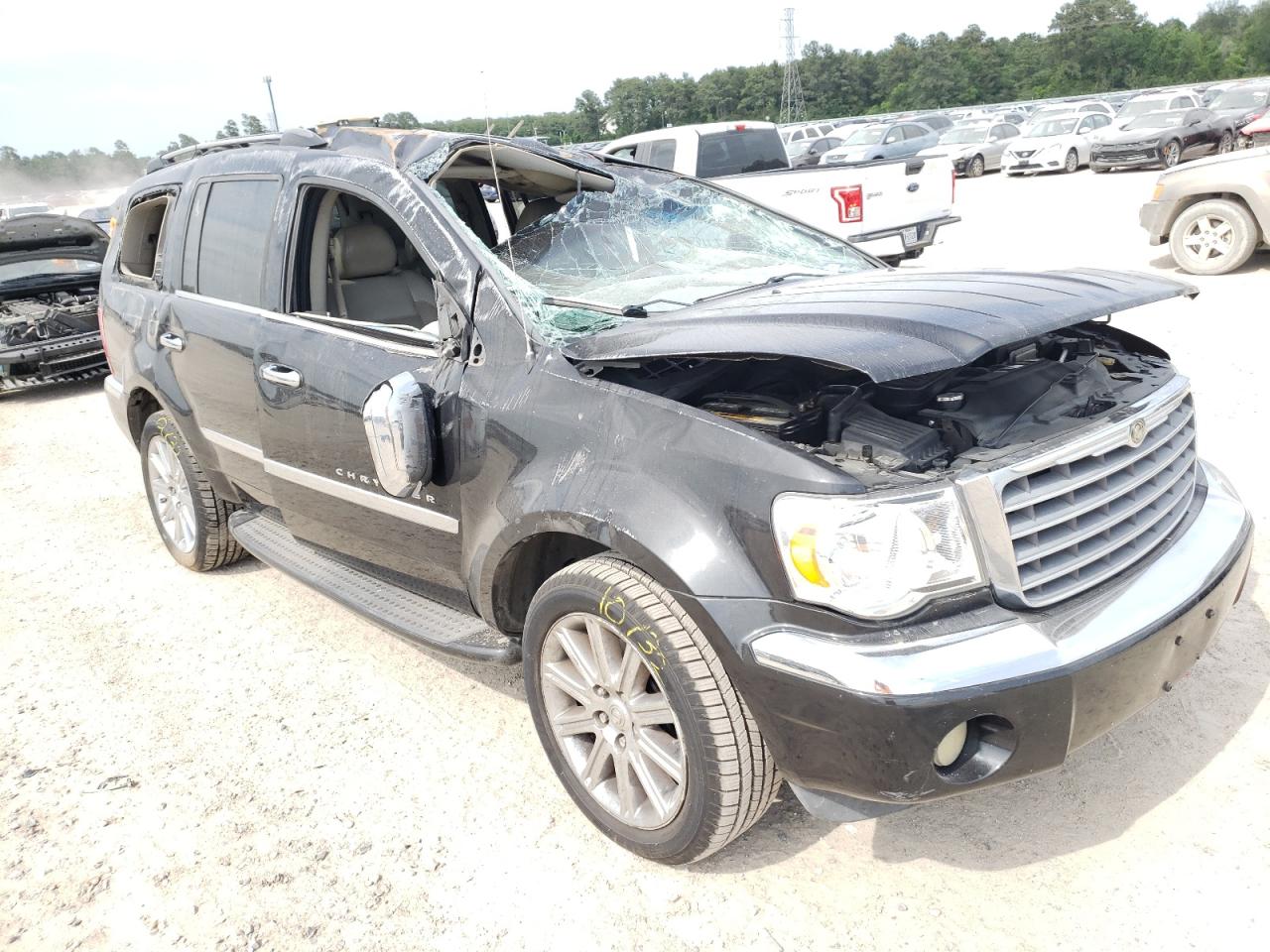 CHRYSLER ASPEN LIMI 2008 with VIN 1A8HX58298F142625 - Photo from auction