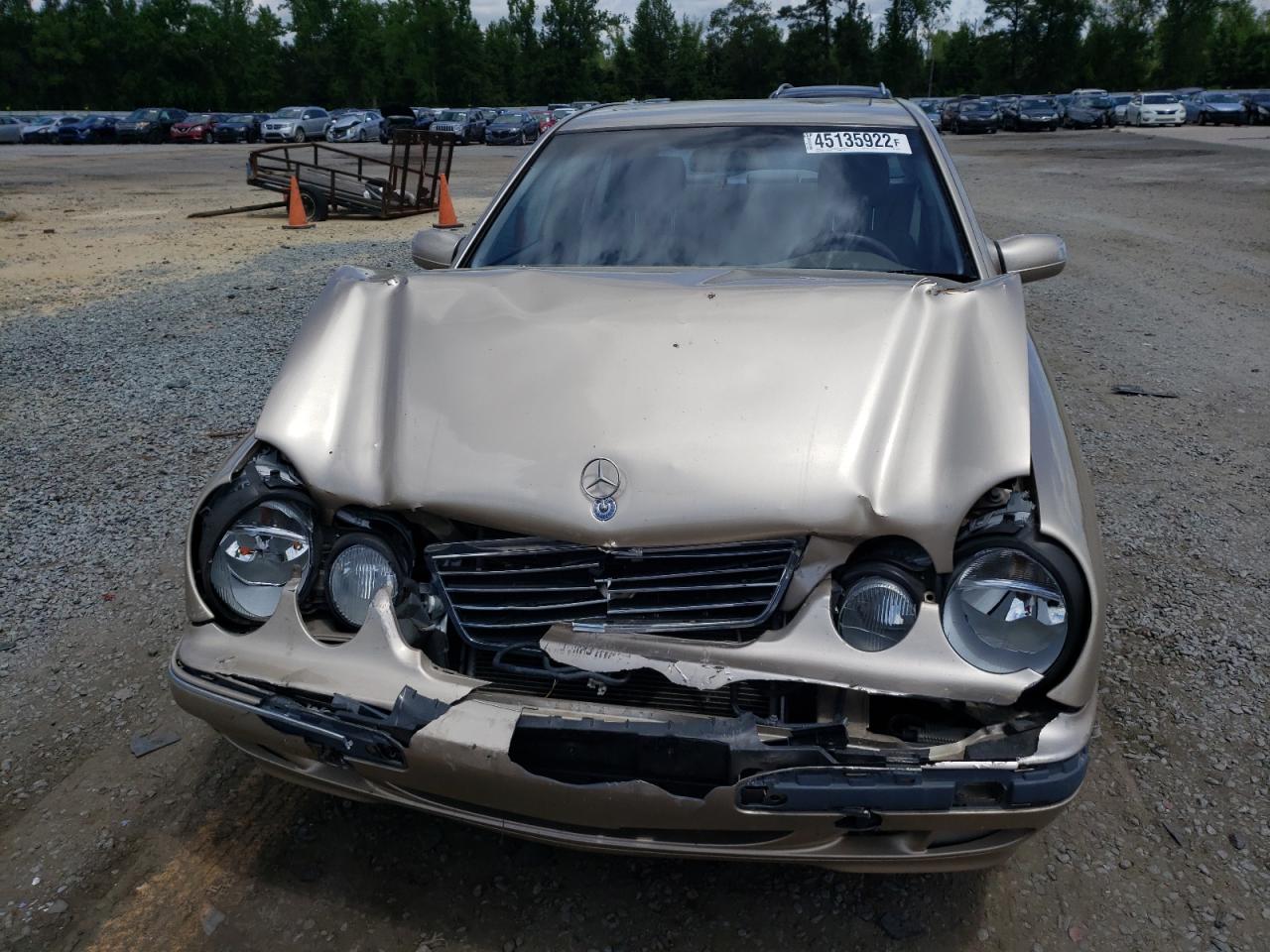 Photo 7 from auction – 2000 MERCEDES-BENZ E 320 with VIN WDBJF65J8YB091153