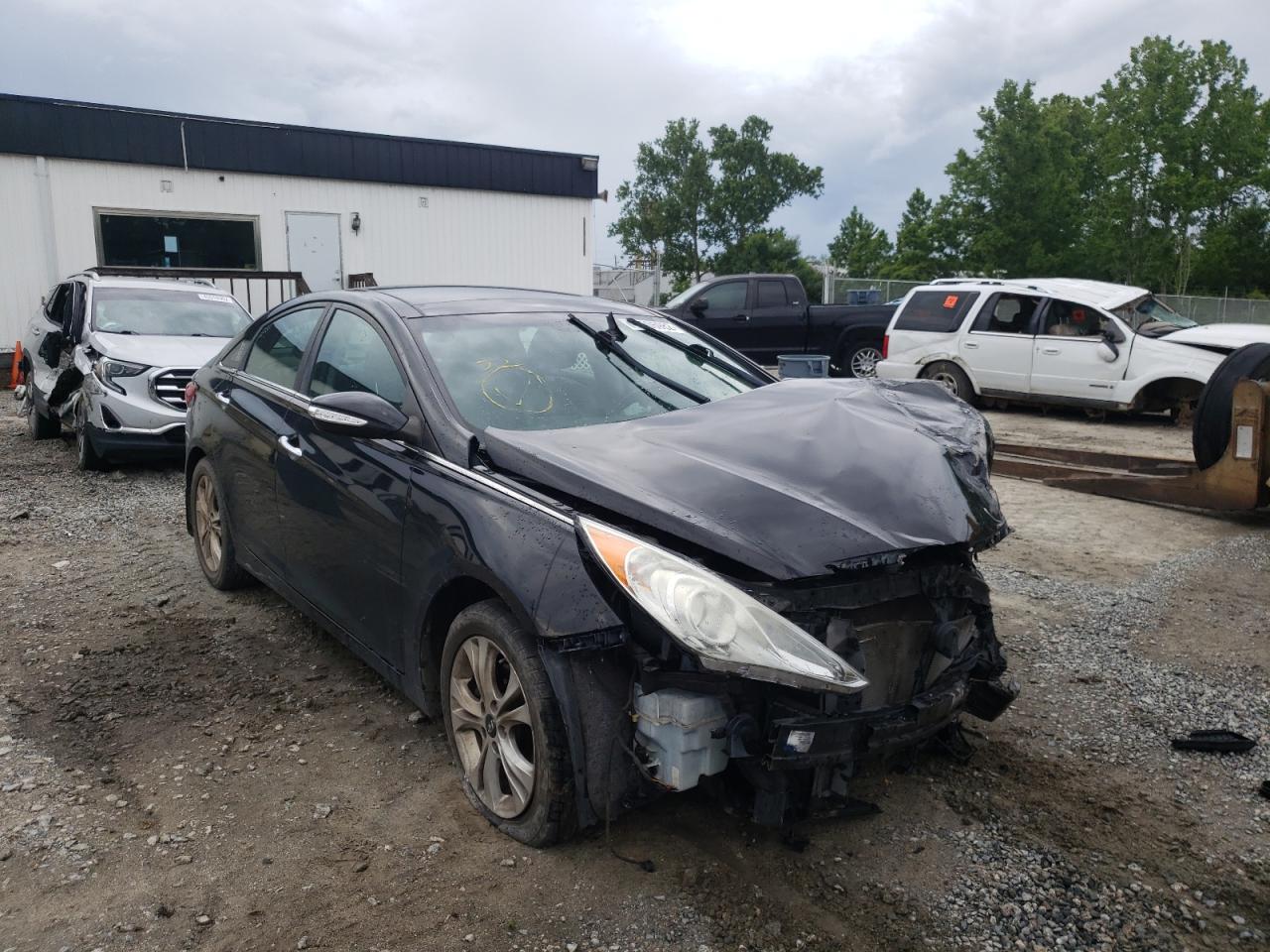 HYUNDAI SONATA SE 2012 with VIN 5NPEC4ACXCH347145 - Photo from auction