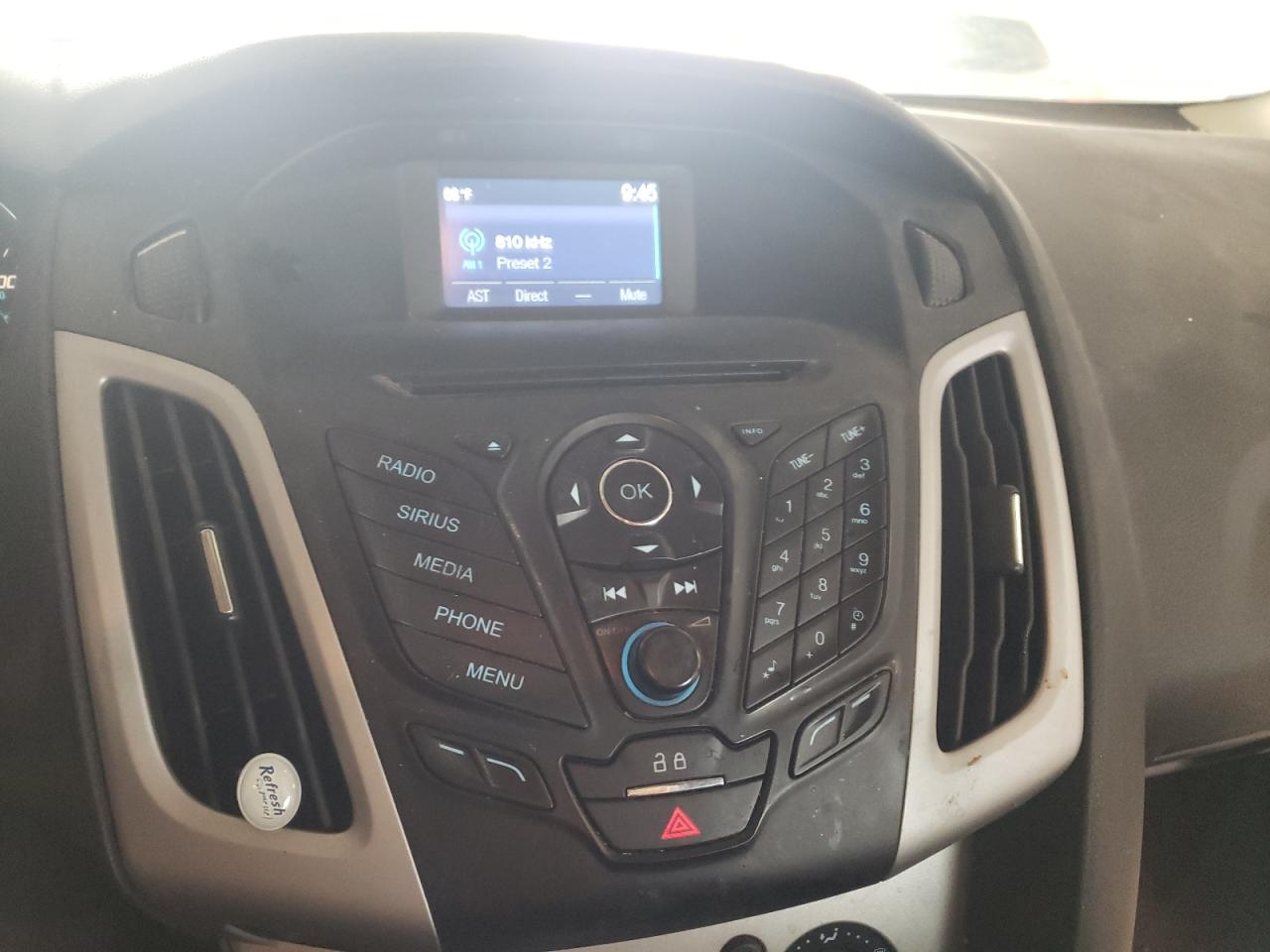 Photo 9 from auction – 2014 FORD FOCUS SE with VIN 1FADP3K29EL395207