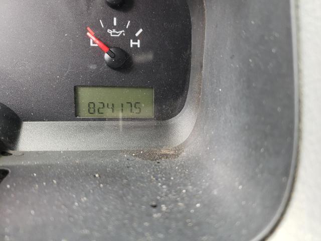 Photo 8 from auction – 2004 FORD F150 with VIN 1FTRX14W44NA66972