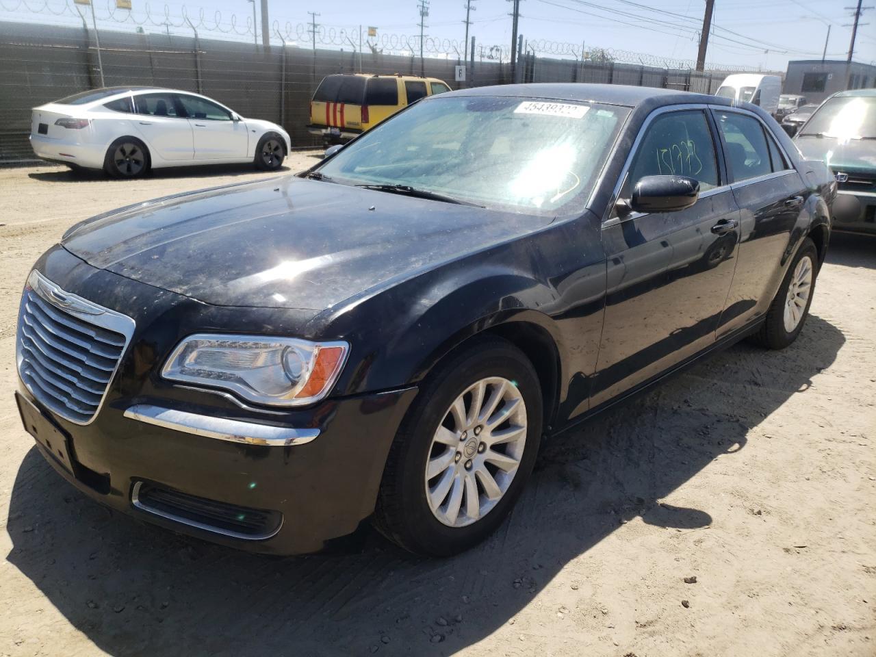 Foto 2 de la subasta – 2013 CHRYSLER 300 con VIN 2C3CCAAG8DH727866