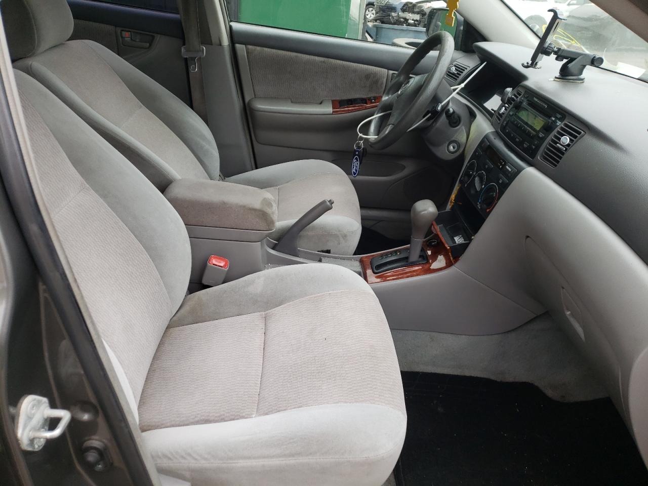 Photo 5 from auction – 2007 TOYOTA COROLLA CE with VIN 2T1BR32E07C740916