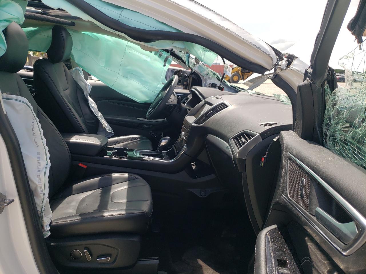 Photo 5 from auction – 2017 FORD EDGE TITAN with VIN 2FMPK3K89HBB71865